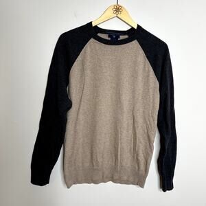 Gap Crewneck Baseball Long Sleeve Sweater